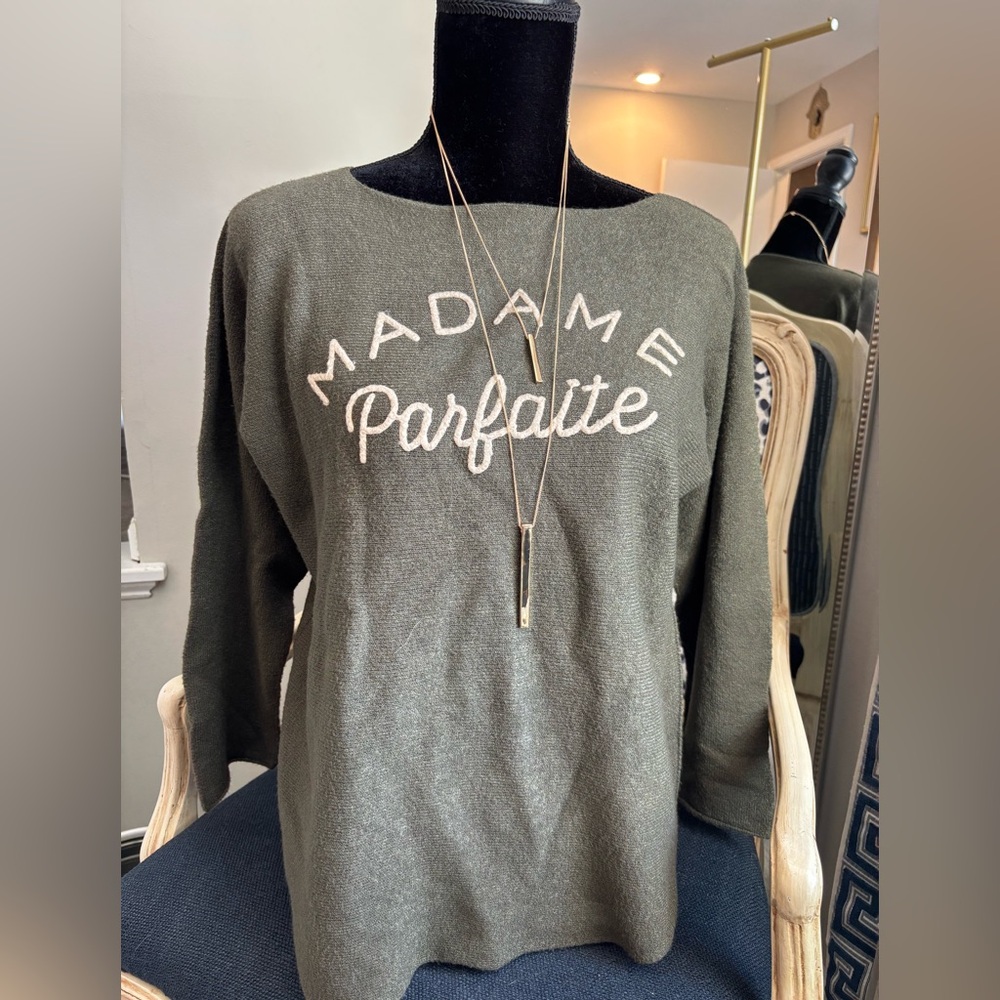 ShopEvelynne NWOT Mohair Crew Pullover Sweater w White Detail Madame Parfaite
